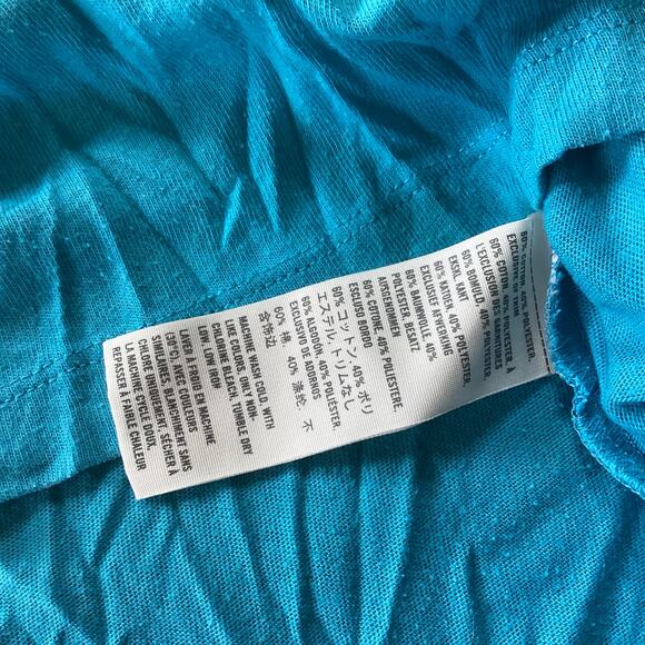 Hollister Fitted Tee - Picture 7 of 7